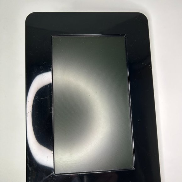 Samsung Digital Picture frame Black Model: SPF-71ES - Picture 7 of 11